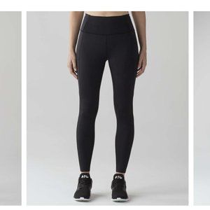 Lululemon High Rise Fast & Free 7/8 Tight ll - BLACK / size 4